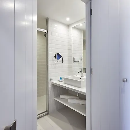 Отель Delamar 4*sup-adults Only