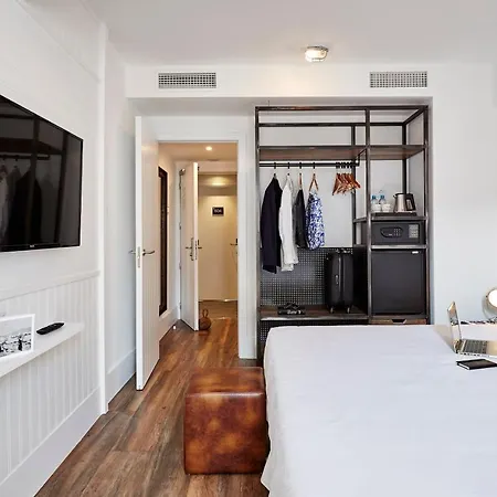 Отель Delamar 4*sup-adults Only 4*